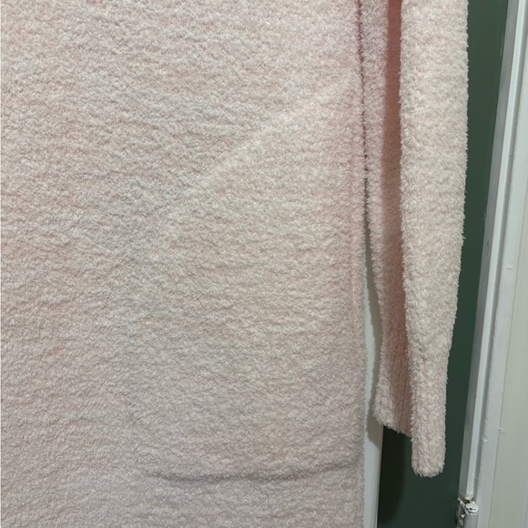 Softies Marshmallow Crew Neck Lounger with Pockets Sz Medium NWT - Picture 5 of 13